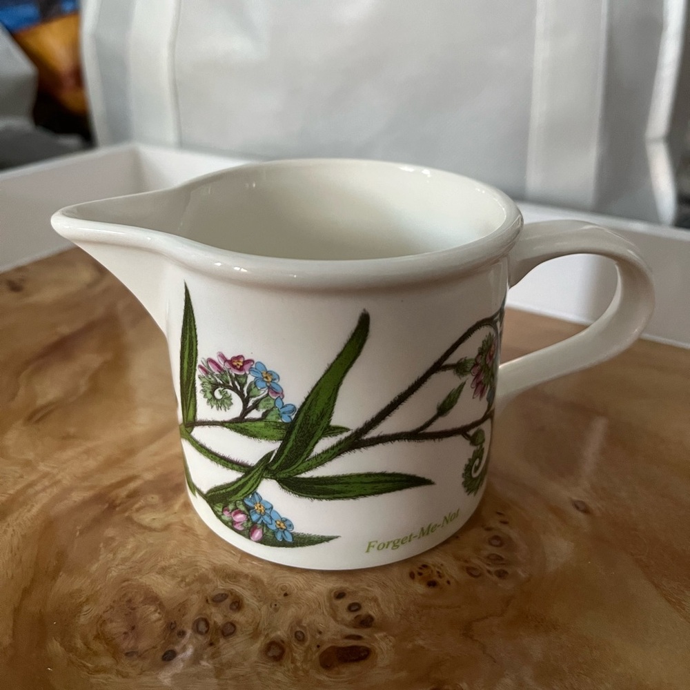 Portmeirion Forget-Me-Not Botanic Garden Creamer